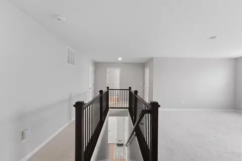 Entry Way - 1165 Cunningham Ave, Pataskala, OH 43062 photo 6 of 8