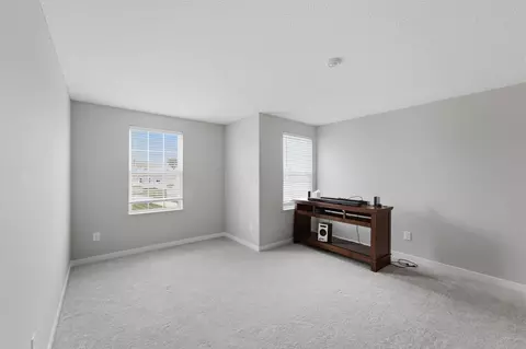 Bedroom - 1165 Cunningham Ave, Pataskala, OH 43062 photo 1 of 8