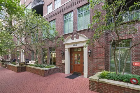 250 Daniel Burnham Sq #702, Columbus, OH 43215
