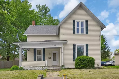 121 Lafayette St, London, OH 43140