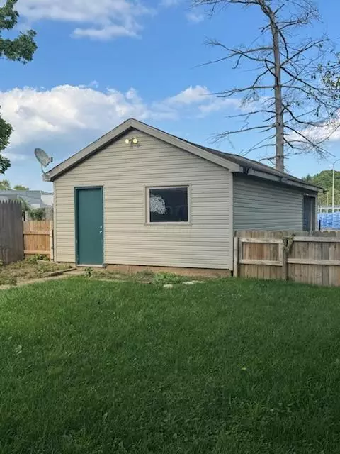 Other - 136 Fairview Blvd, Circleville, OH 43113 photo 2 of 7