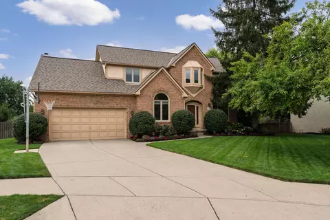 261 Wedgewood Ct, Westerville, OH 43082