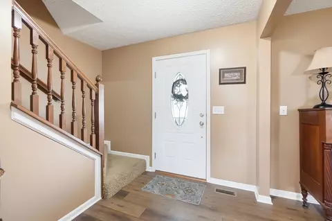 Entry Way - 1440 Shagbark St, Circleville, OH 43113 photo 1 of 2