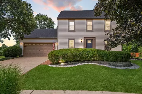 886 Thirlwall Ct, Westerville, OH 43081
