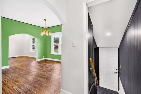 Entry Way - 897 E 2nd St, Logan, OH 43138 photo 1 of 2