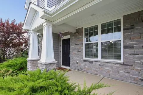 Exterior - 260 Winter Shadow Loop, Delaware, OH 43015 photo 4 of 11