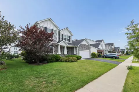Exterior - 260 Winter Shadow Loop, Delaware, OH 43015 photo 8 of 11