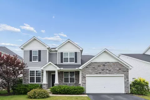 Exterior - 260 Winter Shadow Loop, Delaware, OH 43015 photo 2 of 11