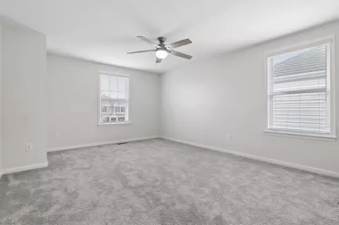 Bedroom - 260 Winter Shadow Loop, Delaware, OH 43015 photo 6 of 8