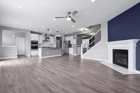 Living - 260 Winter Shadow Loop, Delaware, OH 43015 photo 2 of 3
