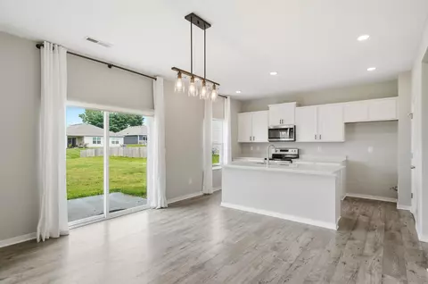 Dining - 384 Kells Ct E, Newark, OH 43055 photo 1 of 1