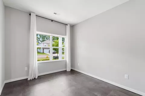 Other - 384 Kells Ct E, Newark, OH 43055 photo 5 of 9