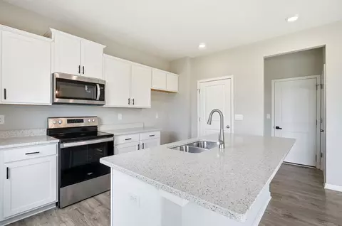 Kitchen - 384 Kells Ct E, Newark, OH 43055 photo 1 of 2