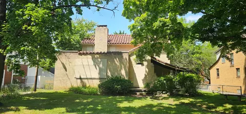 4469 Rosemary Pkwy, Columbus, OH 43214