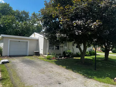 1225 High St, Bucyrus, OH 44820