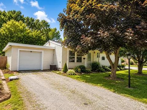 1225 High St, Bucyrus, OH 44820