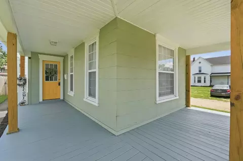 Exterior - 362 Ludlow Ave, Springfield, OH 45505 photo 4 of 15