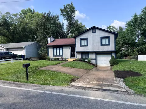 5860 Cooper Rd, Westerville, OH 43081