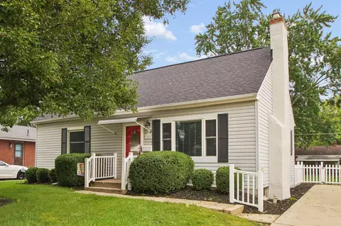 3004 Voeller Cir, Grove City, OH 43123