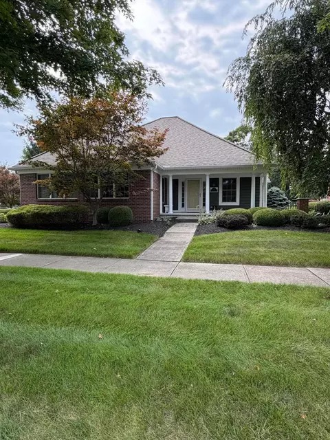 107 Colomen Gwen Cir, Granville, OH 43023