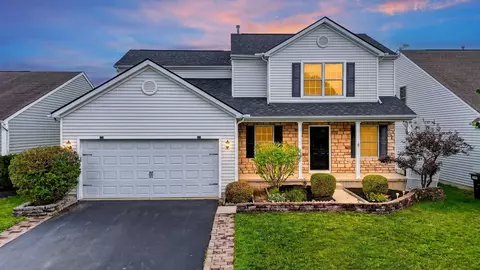 8839 Meadow Grass Ln, Lewis Center, OH 43035