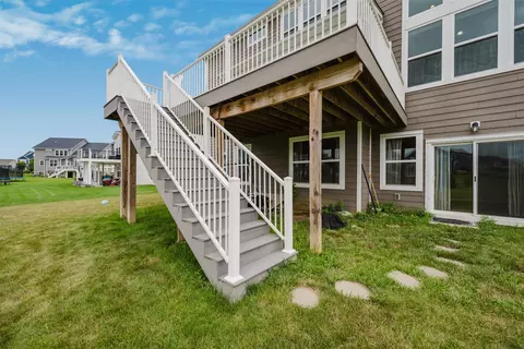 Exterior - 324 Silver Fox Way, Delaware, OH 43015 photo 11 of 14