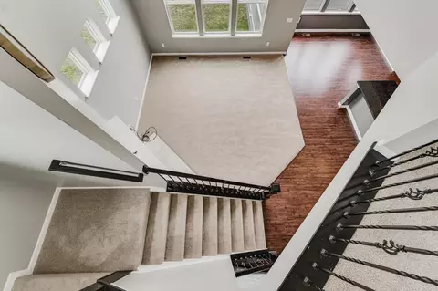 Living - 324 Silver Fox Way, Delaware, OH 43015 photo 8 of 15