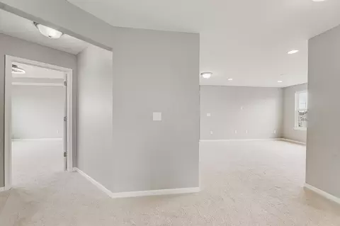 Entry Way - 324 Silver Fox Way, Delaware, OH 43015 photo 11 of 14