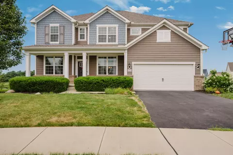 Exterior - 324 Silver Fox Way, Delaware, OH 43015 photo 3 of 14