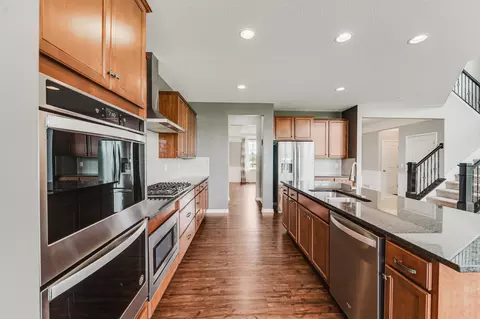 Kitchen - 324 Silver Fox Way, Delaware, OH 43015 photo 6 of 10