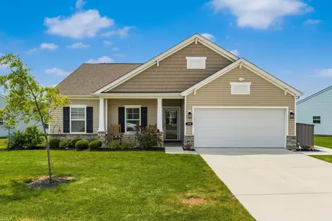 319 Mannaseh Dr W, Granville, OH 43023