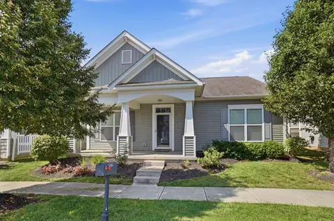 2167 Sawgrass St, Grove City, OH 43123