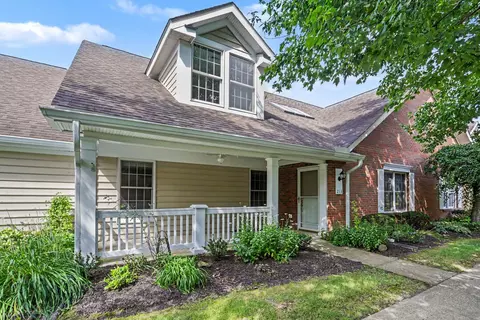 213 Shannon Ln, Granville, OH 43023