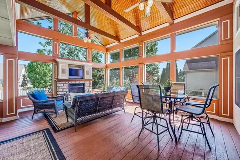 2549 Carla Dr, Lewis Center, OH 43035