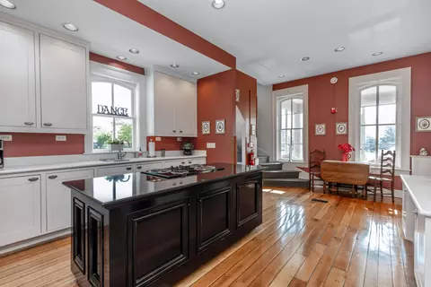 Kitchen - 752 Lambton Cir E, Lancaster, OH 43130 photo 5 of 5