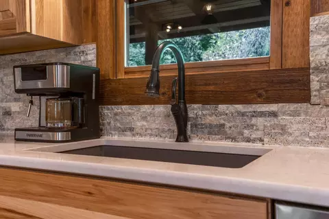 Kitchen - 5595 Sheets Rd, Logan, OH 43138 photo 5 of 5