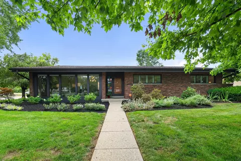 2567 Scottwood Rd, Columbus, OH 43209