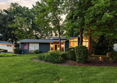1336 Hickory Ridge Ln, Columbus, OH 43235