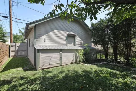 Exterior - 306 Crestview Rd, Columbus, OH 43202 photo 16 of 17