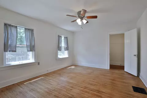 Bedroom - 306 Crestview Rd, Columbus, OH 43202 photo 1 of 8