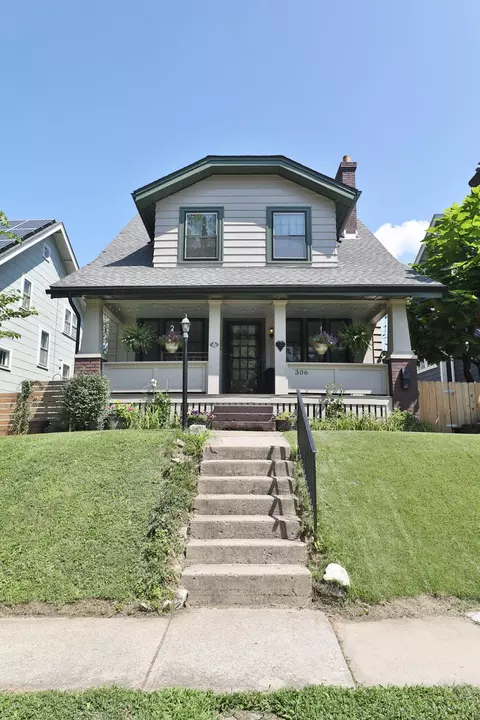 Exterior - 306 Crestview Rd, Columbus, OH 43202 photo 3 of 17
