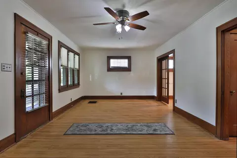 Living - 306 Crestview Rd, Columbus, OH 43202 photo 5 of 6