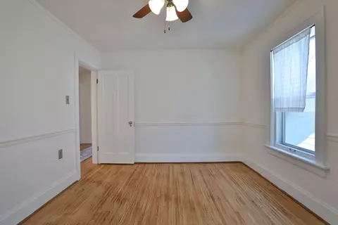 Bedroom - 306 Crestview Rd, Columbus, OH 43202 photo 5 of 8