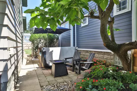 Exterior - 306 Crestview Rd, Columbus, OH 43202 photo 10 of 17