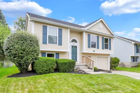 6991 Endsleigh Dr, Reynoldsburg, OH 43068