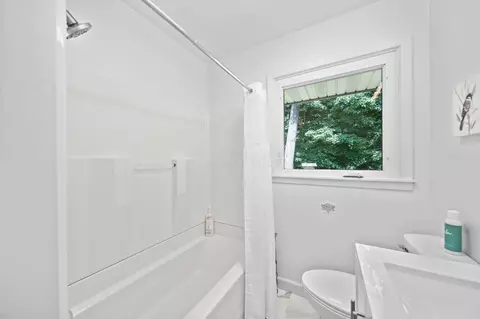 Bath - 7186 Prospect Dublin, Prospect, OH 43342 photo 3 of 3
