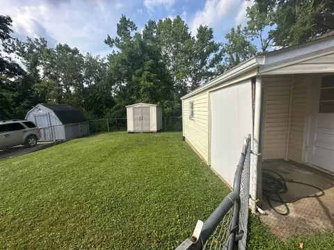 Exterior - 770 Walker St, Newark, OH 43055 photo 7 of 8