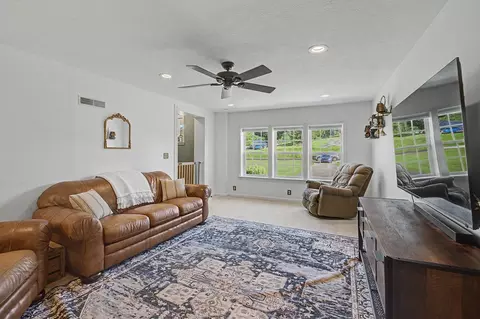 Living - 28503 Chieftain Dr, Logan, OH 43138 photo 2 of 6