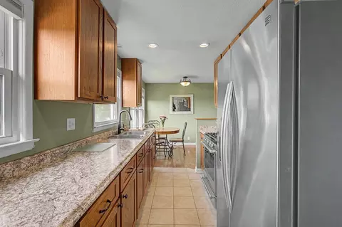 Kitchen - 28503 Chieftain Dr, Logan, OH 43138 photo 2 of 5