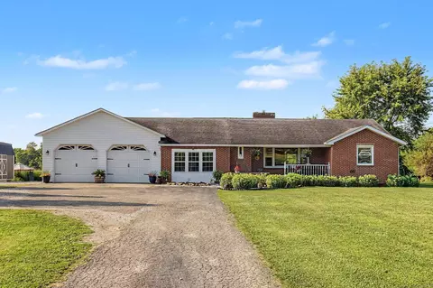 Exterior - 28503 Chieftain Dr, Logan, OH 43138 photo 2 of 14